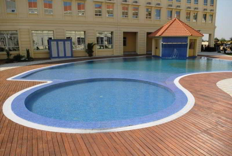 Hotel Victoria Garden Camama ภายนอก รูปภาพ
